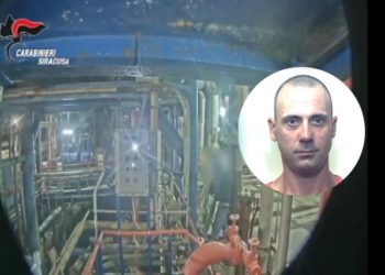 Augusta, furto di 80 mila litri gasolio alla Esso: i Carabinieri arrestano il presunto responsabile