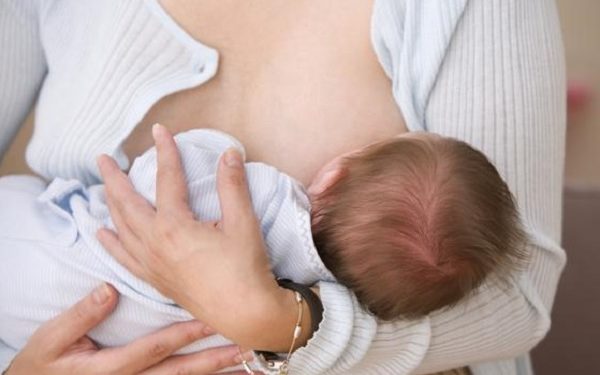 Siracusa. Settimana mondiale dell’allattamento, i benefici per mamme e neonati