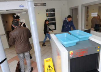 Siracusa. In tribunale con un coltello multiuso: denunciato un 63enne di Sortino