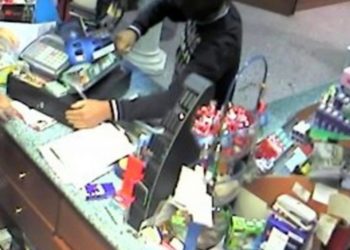 Siracusa. Armati di taglierino rapinano una tabaccheria in via Grotte: arrestati