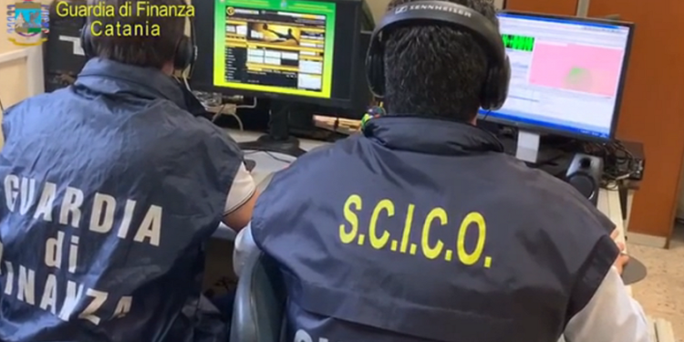 “Revolution Bet”, infiltrazioni mafiose in scommesse online: 21 arresti tra Siracusa e Catania