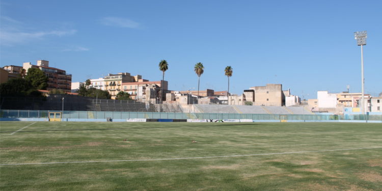 Siracusa. Emessi provvedimenti Daspo ai danni di quattro tifosi siracusani