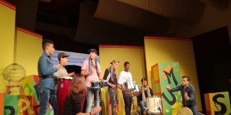 Canicattini Bagni. “Cabaretteamus”, inaugura la stagione teatrale della compagnia “Il Sipario”