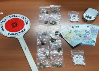 Siracusa. Beccato a spacciare in Piazza San Metodio: 24enne in manette