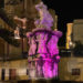 Noto, giornata mondiale del prematuro: si illumina di viola la Fontana di Ercole