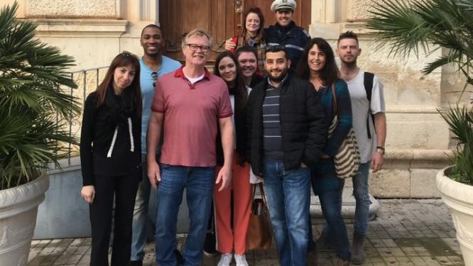 Senatore americano a Canicattini per conoscere i luoghi d’origine della propria famiglia