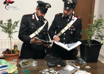 Siracusa, controlli antidroga dei Carabinieri: due arrestati per spaccio di stupefacenti