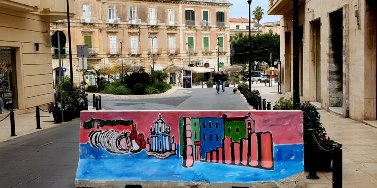 Da barriere in cemento a opere d’arte, il regalo di Natale di Salvatore Accolla a Siracusa