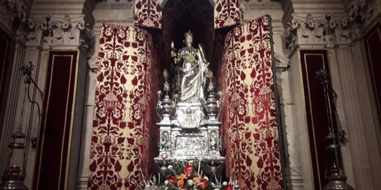 Siracusa, Festa di Santa Lucia: stamane la consegna delle chiavi della Cappella e l’apertura della nicchia