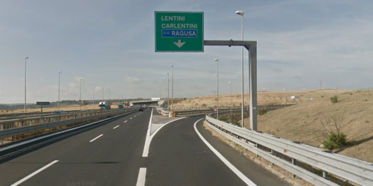 Sicilia, lavori per la Catania-Ragusa: oggi l’incontro con il Ministro per il Sud Lezzi