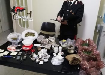 Melilli, i Carabinieri scoprono un deposito della droga: arrestato un 40enne
