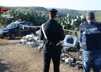 Francofonte, i Carabinieri sequestrano una discarica abusiva di rifiuti pericolosi
