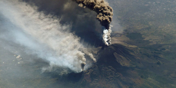 Etna, continuano i sismi nel catanese: nella notte dieci scosse di lieve entità