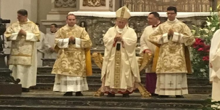 Salvatore Tanasi ordinato Diacono, festa e commozione a Canicattini Bagni