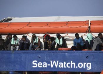 Caso Sea Watch 3. L’annuncio del premier Conte: “tra poche ore sbarco dei migranti”