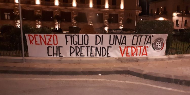 Siracusa. “Renzo figlio di una città che pretende verità”, lo slogan di CasaPound