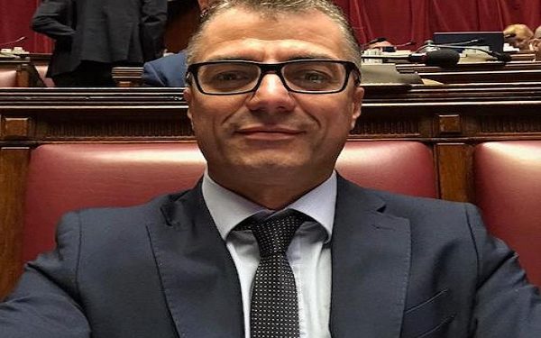 Finanziaria, Filippo Scerra (M5S): ” in arrivo 900 mila euro per i 13 Comuni della provincia di Siracusa”