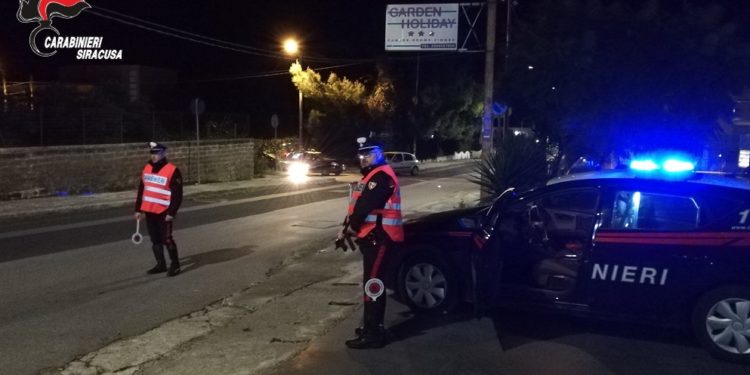 Priolo Gargallo. Controlli dei Carabinieri alla circolazione stradale