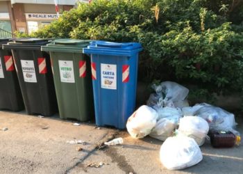 Siracusa, pubblicati i nuovi calendari per la differenziata. A fine mese torna il CCR mobile