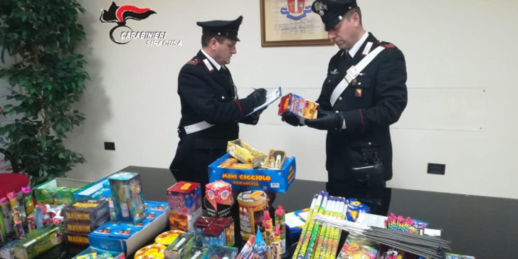 Siracusa, controlli ai venditori di botti di Capodanno: sequestrati 18kg di artefizi pirotecnici