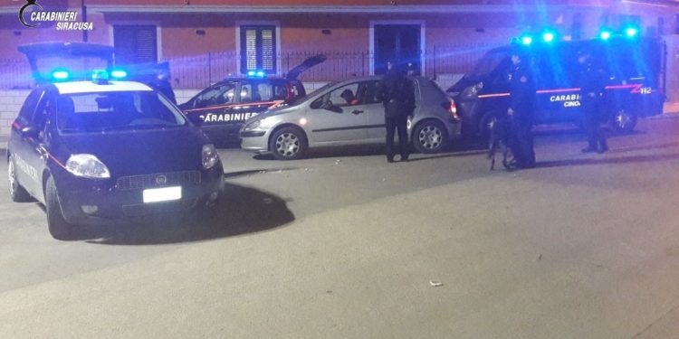 Pachino. Controlli alla circolazione e perquisizioni: elevate contravvenzioni