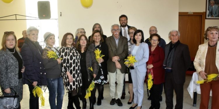 Siracusa, 8 Marzo: le istituzioni al Centro sociale di Grottasanta