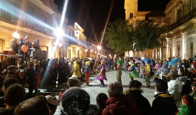 Tra coriandoli, sfilate e premiazioni cala il sipario sul Carnevale di Canicattini Bagni