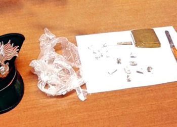 Augusta, dallo spaccio di stupefacenti al porto abusivo di armi: un arresto e due denunce