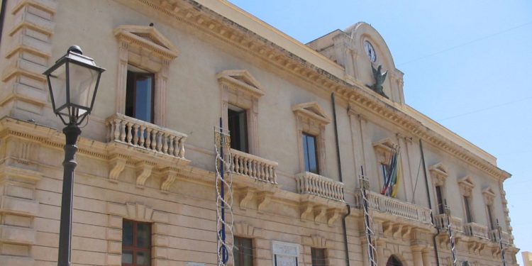 Melilli. Operazione “Muddica”, torna in libertà l’ex assessore Elia