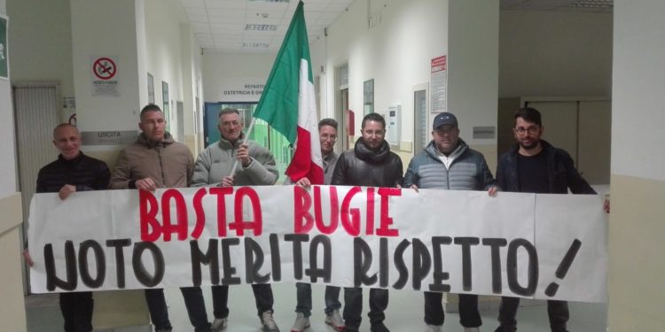 Noto. Ospedale Trigona, i militanti di CasaPound occupano il nosocomio per protesta