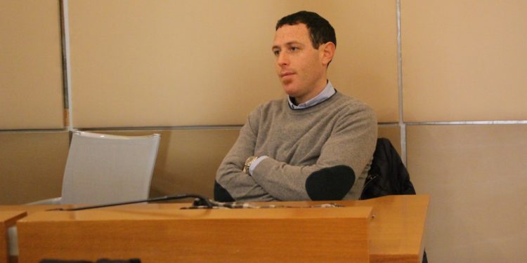 Siracusa. Tombini e pali dell’illuminazione ammalorati, Buccheri: “urge un censimento”