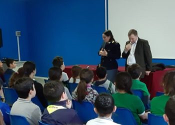 Siracusa. La Polizia di Stato incontra gli studenti dell’istituto comprensivo “Elio Vittorini”