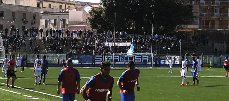 Calcio, il Siracusa piega il Catanzaro e mantiene la categoria: i Leoni sono salvi