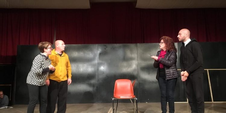 “Benvenuti al Cimitero”, al Teamus va in scena la commedia de “Il Sipario”