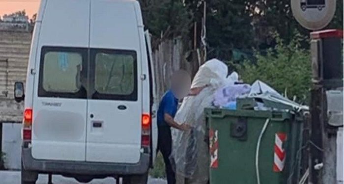 Siracusa. Abbandona rifiuti ingombranti in strada: beccato dalle fototrappole