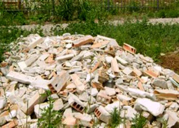 Augusta. Sorpresi a scaricare abusivamente materiale edilizio: tre denunciati