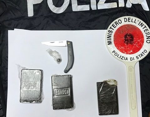 Augusta. Trovato in possesso di 300 grammi di hashish: arrestato