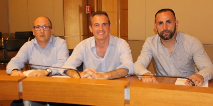 Area giochi chiesa San Giovanni, il gruppo “Amo Siracusa” interviene sui lavori di manutenzione