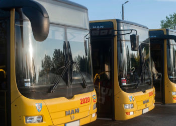 Noto, rubano gasolio da un autobus in sosta: due arrestati