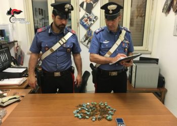 Augusta. Giovane sorpreso a vendere marijuana ad un assuntore, arrestato