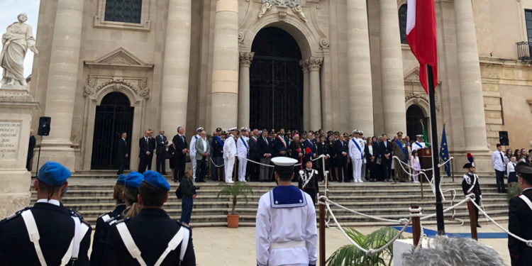 Siracusa, in Piazza Duomo la celebrazione della Festa della Repubblica: l’intervento del sindaco Italia