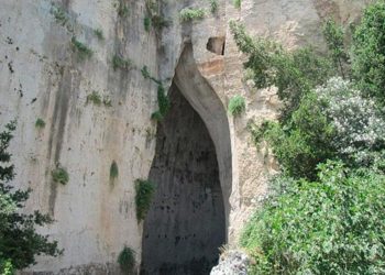 Siracusa, riflessione e confronto sul tema “Donne e Guerra”: quattro incontri all’Orecchio di Dionisio