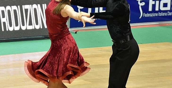 Danza sportiva, due giovani siracusani finalisti ai campionati italiani di Rimini
