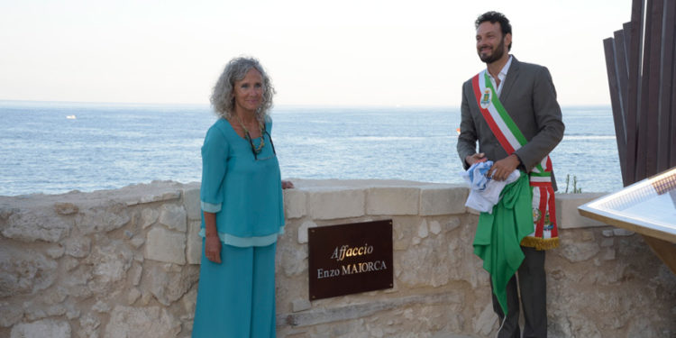 Siracusa ricorda il “Re degli abissi”: ieri la giornata dedicata ad Enzo Maiorca e al suo record mondiale di apnea