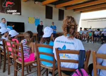 Floridia. I Carabinieri incontrano l’associazione di volontariato “Misericordia”