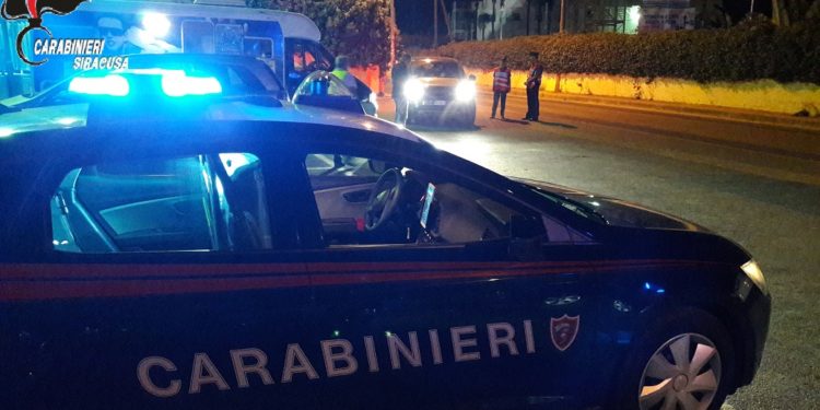 Siracusa. Serrati controlli dei Carabinieri a Fontane Bianche