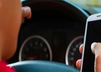Siracusa, attività di repressione all’uso dei telefoni alla guida: la Polizia Municipale intensifica il servizio