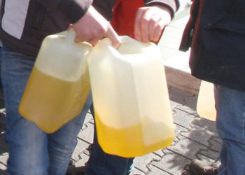 Siracusa. Minaccia l’ex moglie e cosparge di benzina il locale della figlia, arrestato 59enne