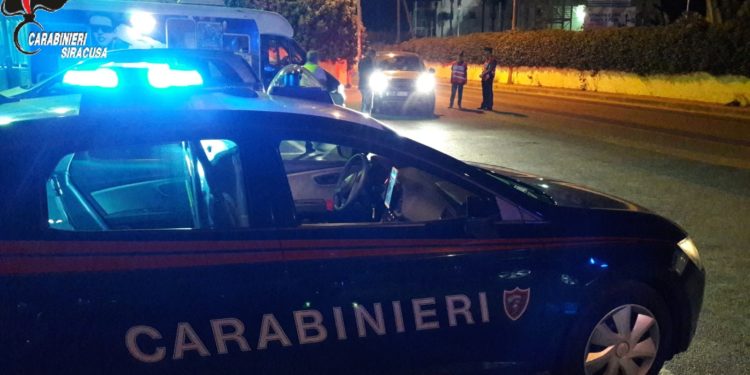 Pachino. Tenta di asportare 400 chili di materiale ferroso da un fondo agricolo: arrestato