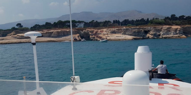 Siracusa, Guardia Costiera: intervento di soccorso in zona Marchesa Del Cassibile